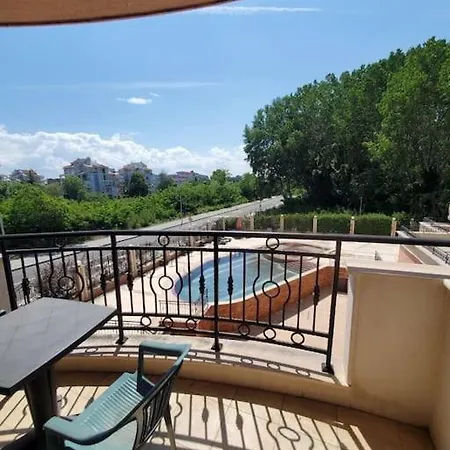 Apartment 204 студия в комплексе River Park
